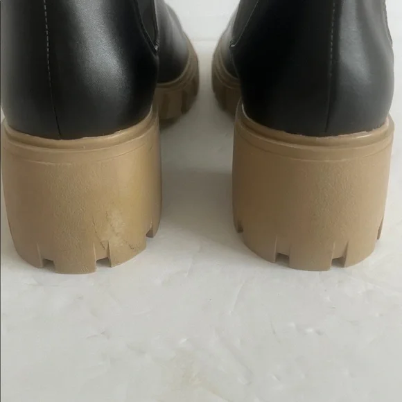 Steve Madden Howler Women Black & Tan Chelsea Lug Sole Ankle Boots Size 9.5 NEW - Picture 12 of 13